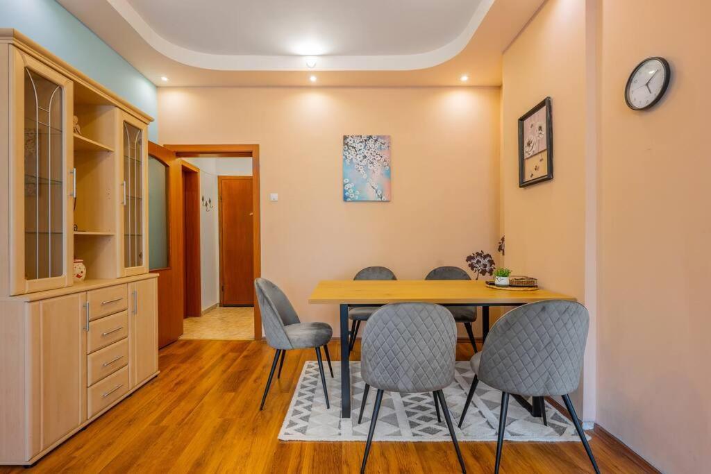 Spacious 3Bd Central Apartment Sofia Exterior foto