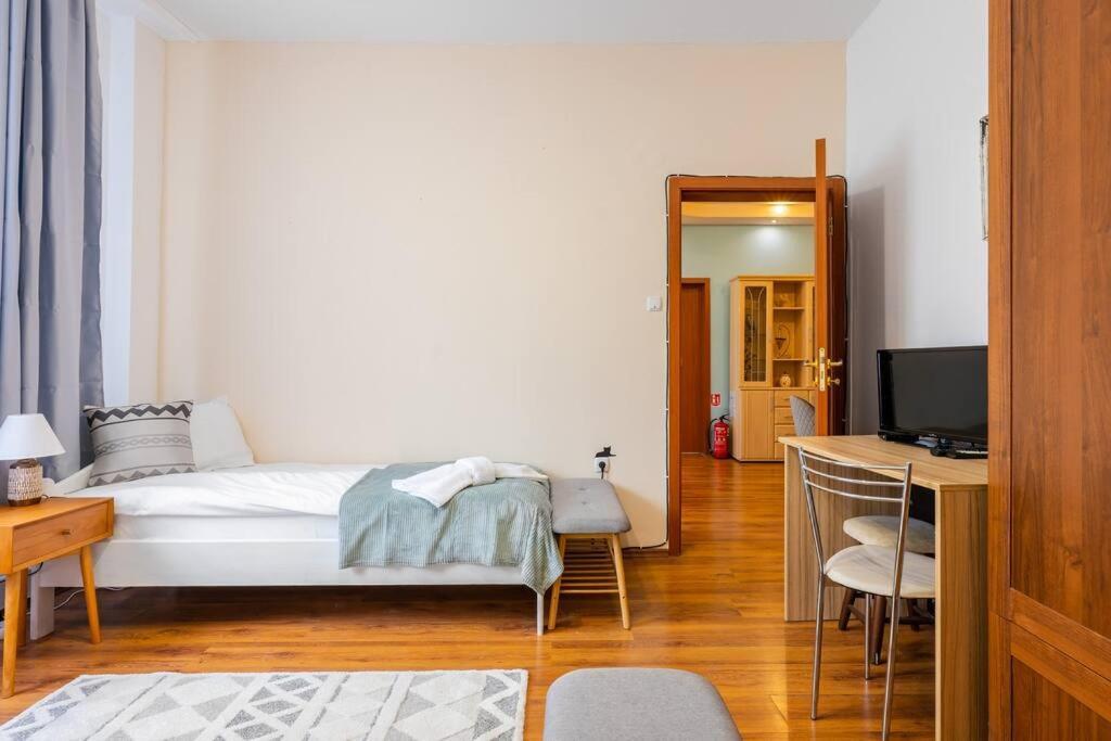 Spacious 3Bd Central Apartment Sofia Exterior foto